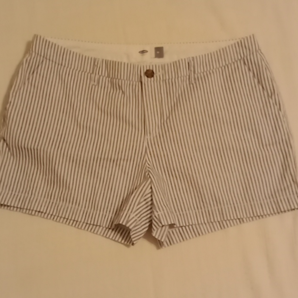 Women short